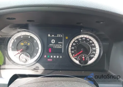 2016 Ram 1500 Express z USA, uszkodzony, nr VIN 1C6RR6KG4GS405035